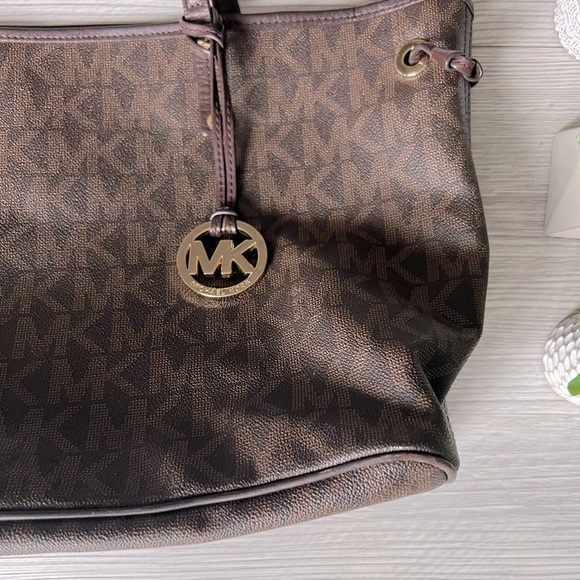 MICHAEL KORS jet set reversible brown logo snake print tote - Picture 3 of 16